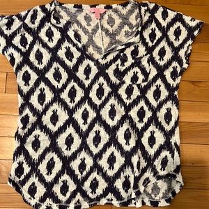 GUC short sleeve shirt great with white shorts